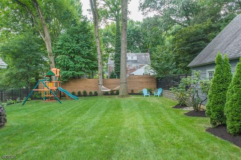 96 Haddon Pl, Montclair, NJ 07043 photo 23