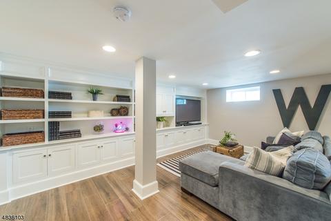 96 Haddon Pl, Montclair, NJ 07043 photo 21