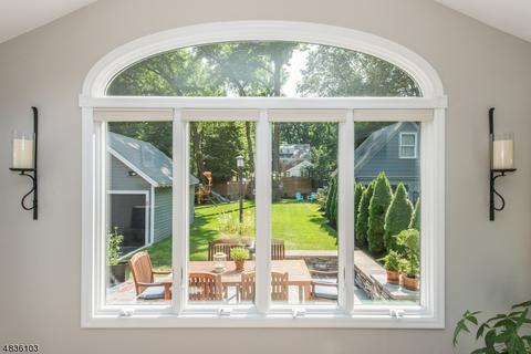 96 Haddon Pl, Montclair, NJ 07043 photo 8