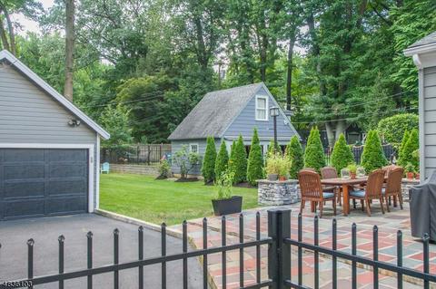 96 Haddon Pl, Montclair, NJ 07043 photo 22