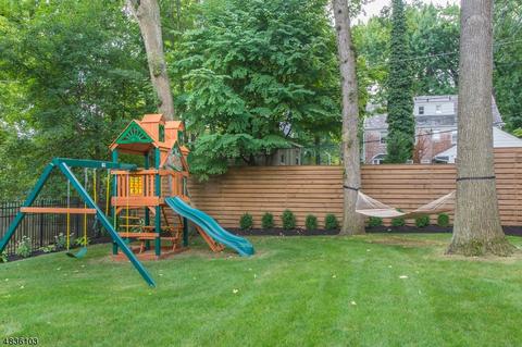 96 Haddon Pl, Montclair, NJ 07043 photo 24