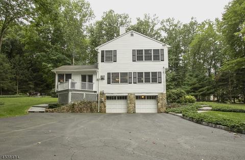 3 Valley View Dr, Mendham, NJ 07945 photo 2