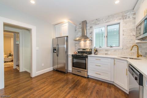 125 Parkway E, Bloomfield, NJ 07003 photo 8