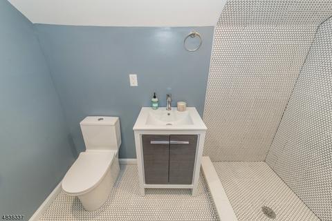 125 Parkway E, Bloomfield, NJ 07003 photo 20