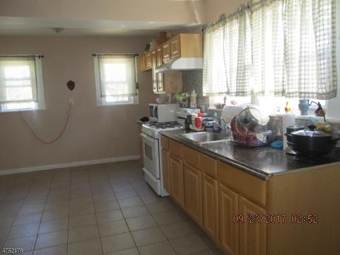 50-52 Clinton Ave, Plainfield, NJ 07063 photo 9