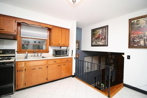 35 6th St, Dover, NJ 07801 photo 7