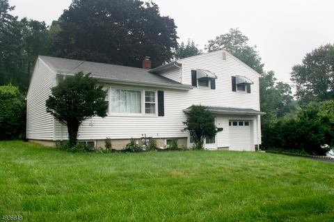 35 6th St, Dover, NJ 07801 photo 2