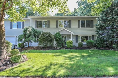 52 Harmon Rd, Edison, NJ 08837 photo 1
