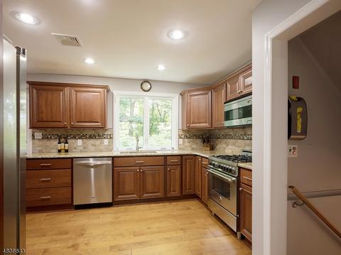 17 Prospect St, Mendham, NJ 07945 photo 5