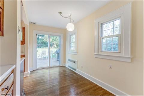 147 Glen Ave, Millburn, NJ 07041 photo 10