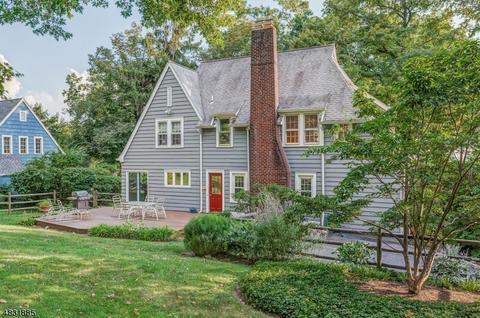 147 Glen Ave, Millburn, NJ 07041 photo 2