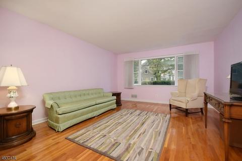 1152 Iris Dr, Mountainside, NJ 07092 photo 3