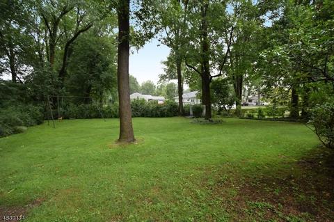 1152 Iris Dr, Mountainside, NJ 07092 photo 17