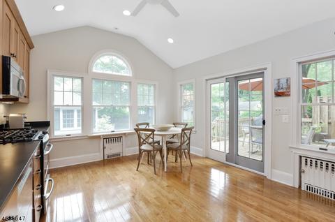 90 Tulip St, Summit, NJ 07901 photo 8