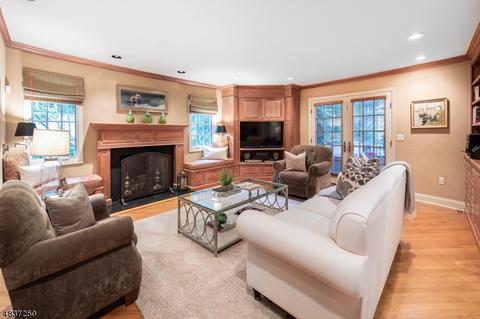 83 Tanglewood Dr, Summit, NJ 07901 photo 11
