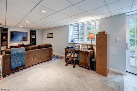 83 Tanglewood Dr, Summit, NJ 07901 photo 22