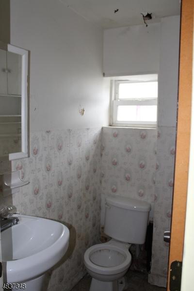 1016 W 3rd St, Plainfield, NJ 07060 photo 14