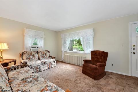 154 Algonquin Trl, Wayne, NJ 07470 photo 8