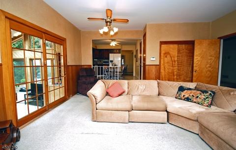 75 Rande Dr, Wayne, NJ 07470 photo 6