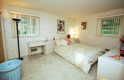75 Rande Dr, Wayne, NJ 07470 photo 20
