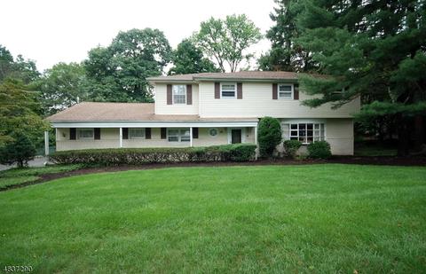 75 Rande Dr, Wayne, NJ 07470 photo 1