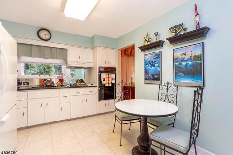 122 Baldwin Ter, Wayne, NJ 07470 photo 16