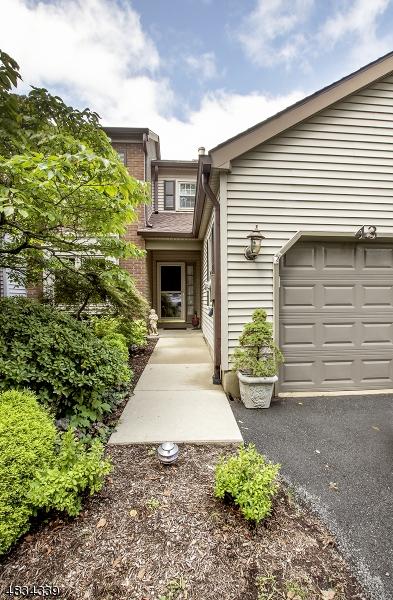 43 Killdeer Pl, Hackettstown, NJ 07840 photo 2