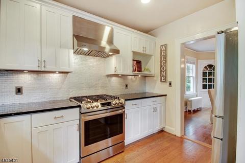 10 Passaic Ave, Summit, NJ 07901 photo 11