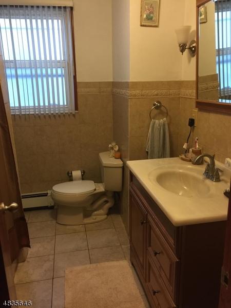 215 Devon St, Kearny, NJ 07032 photo 16
