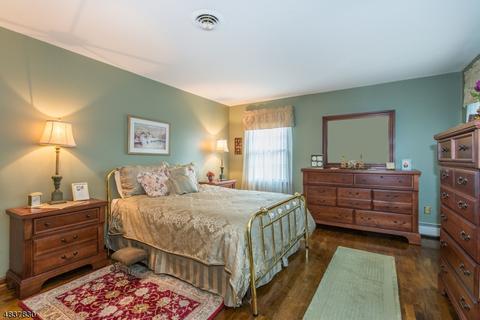 15 Monterey Dr, Wayne, NJ 07470 photo 16