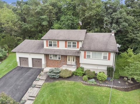 4 Winding Way, Wayne, NJ 07470 photo 3