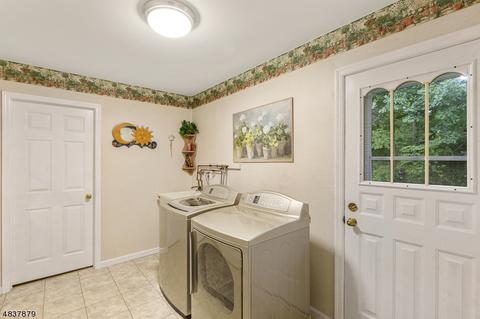 4 Winding Way, Wayne, NJ 07470 photo 18