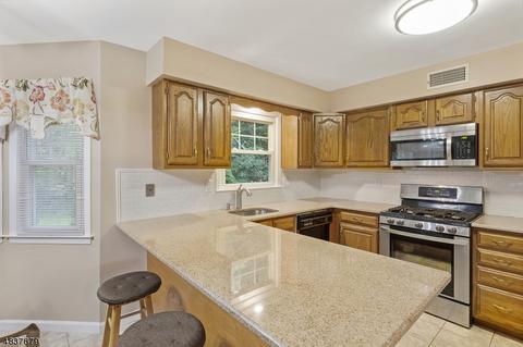 4 Winding Way, Wayne, NJ 07470 photo 15