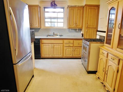312 Walnut St, Nutley, NJ 07110 photo 6