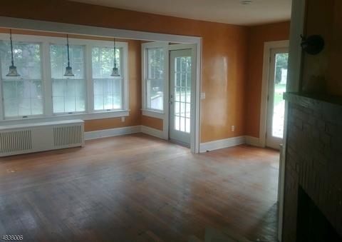 19 Pine Ter, Demarest, NJ 07627 photo 4