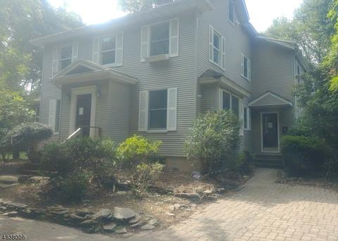 19 Pine Ter, Demarest, NJ 07627 photo 1