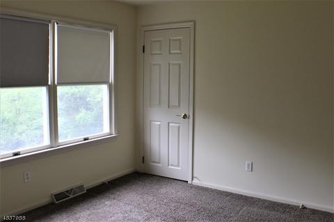 60 Johnson Rd, Hackettstown, NJ 07840 photo 17