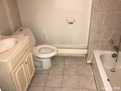 145 E 7th Ave, Roselle, NJ 07203 photo 10