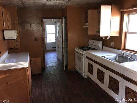 145 E 7th Ave, Roselle, NJ 07203 photo 5