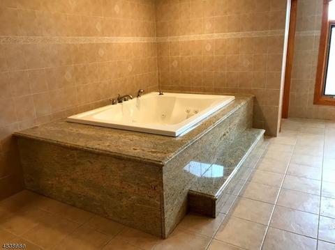 6 Claire Ct, Wayne, NJ 07470 photo 18