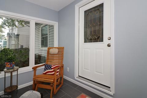 57 Coldevin Rd, Clark, NJ 07066 photo 3