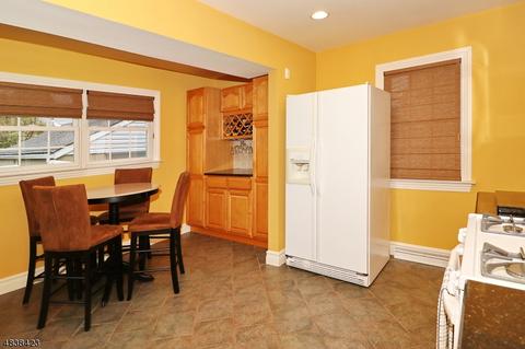57 Coldevin Rd, Clark, NJ 07066 photo 11