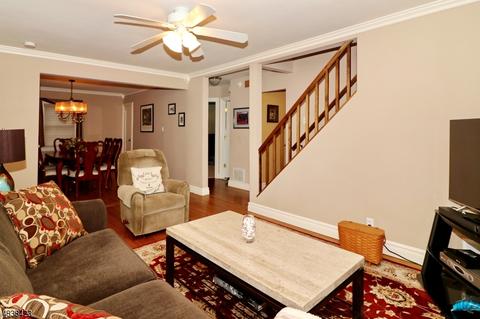 57 Coldevin Rd, Clark, NJ 07066 photo 6