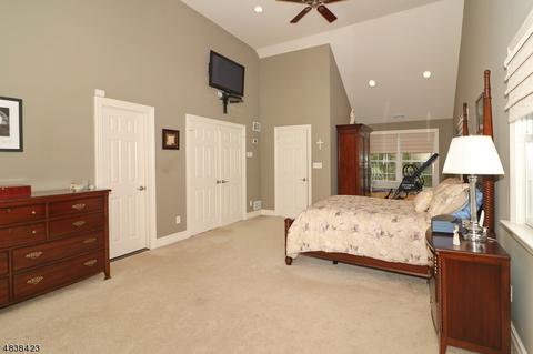 57 Coldevin Rd, Clark, NJ 07066 photo 12