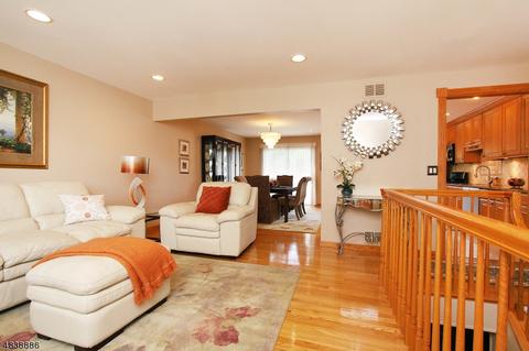106 Sinclair Ave, Union, NJ 07083 photo 4
