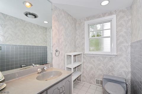 18 Morris Ct, Summit, NJ 07901 photo 8