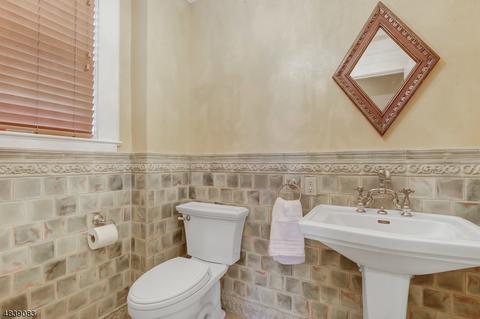 166 Myrtle Ave, Millburn, NJ 07041 photo 11