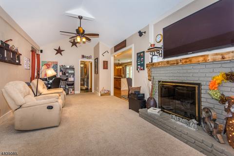 23 E Circuit Dr, Roxbury Twp., NJ 07876 photo 8