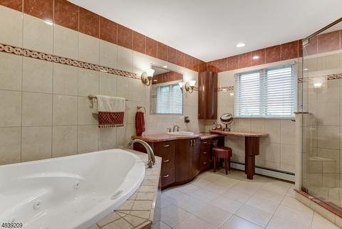 20 Gail Ct, Springfield, NJ 07081 photo 11