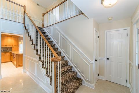69 Sturbridge Cir, Wayne, NJ 07470 photo 10